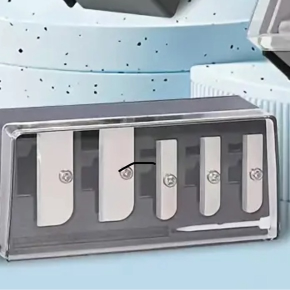 💮3 For $15💮 - Picture 2 of 3